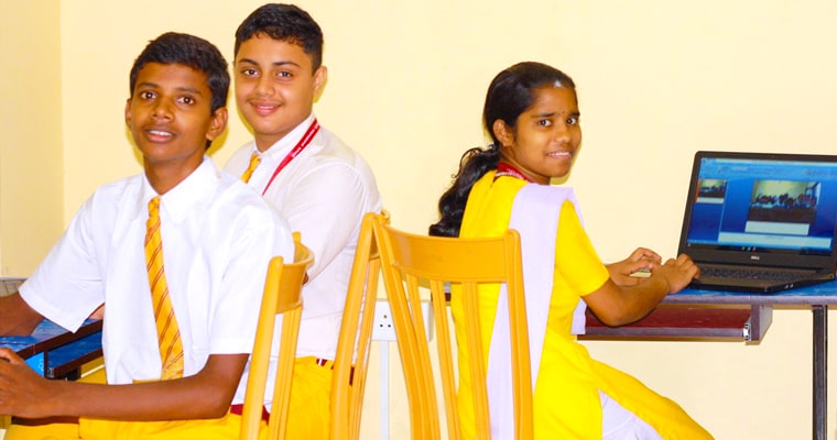 home-slider-05 home-slider-05